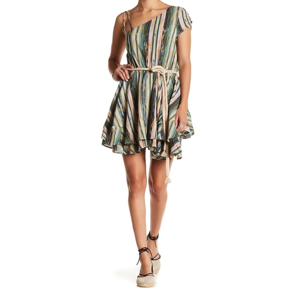 Free People Heart Shaped Face Mini Dress Vacation Tropical Cruise Asymme…